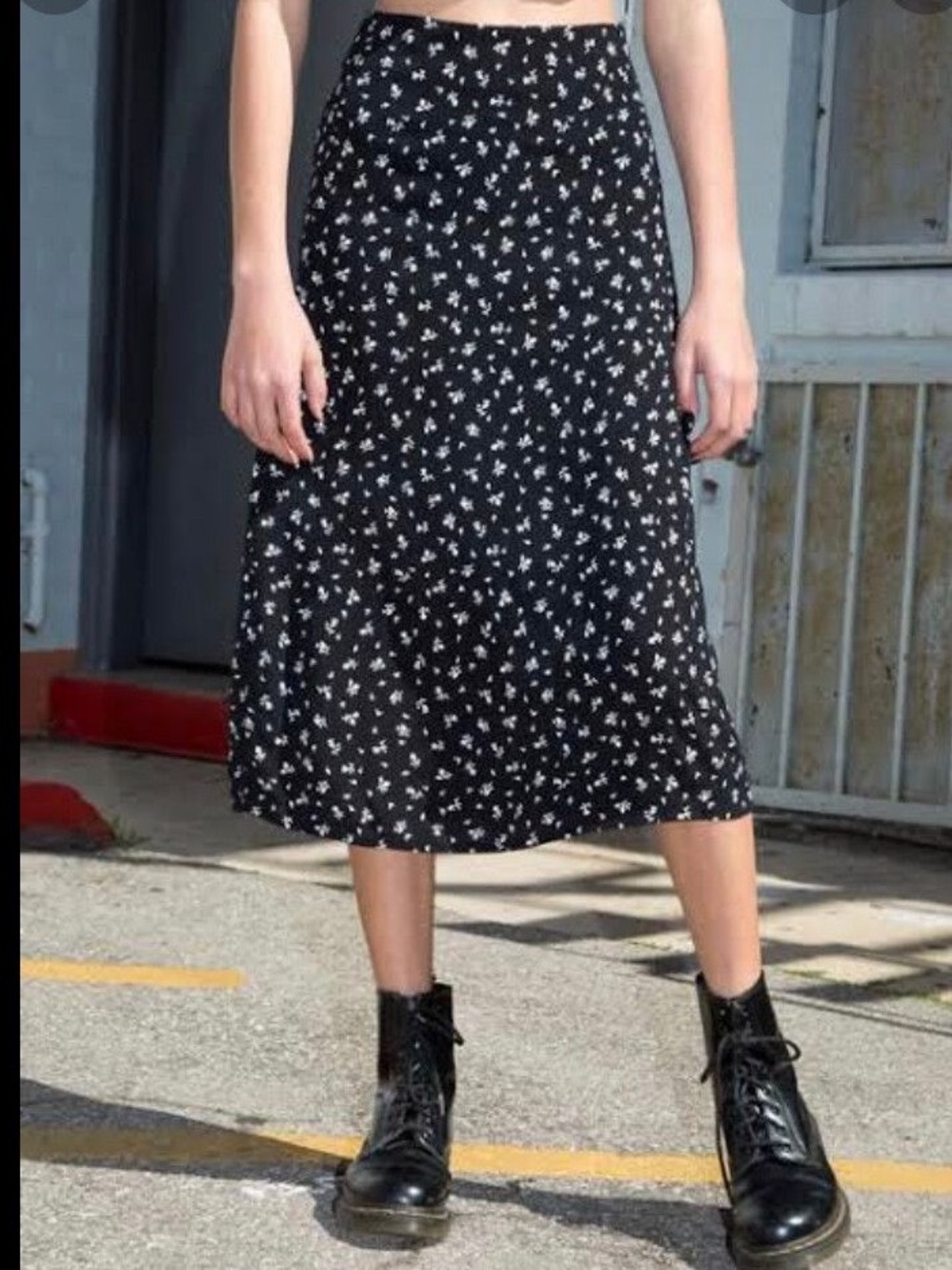 Brandy Melville Phoebe Midi Skirt